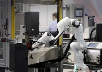 Panda machine loading franka emika panda machine tending